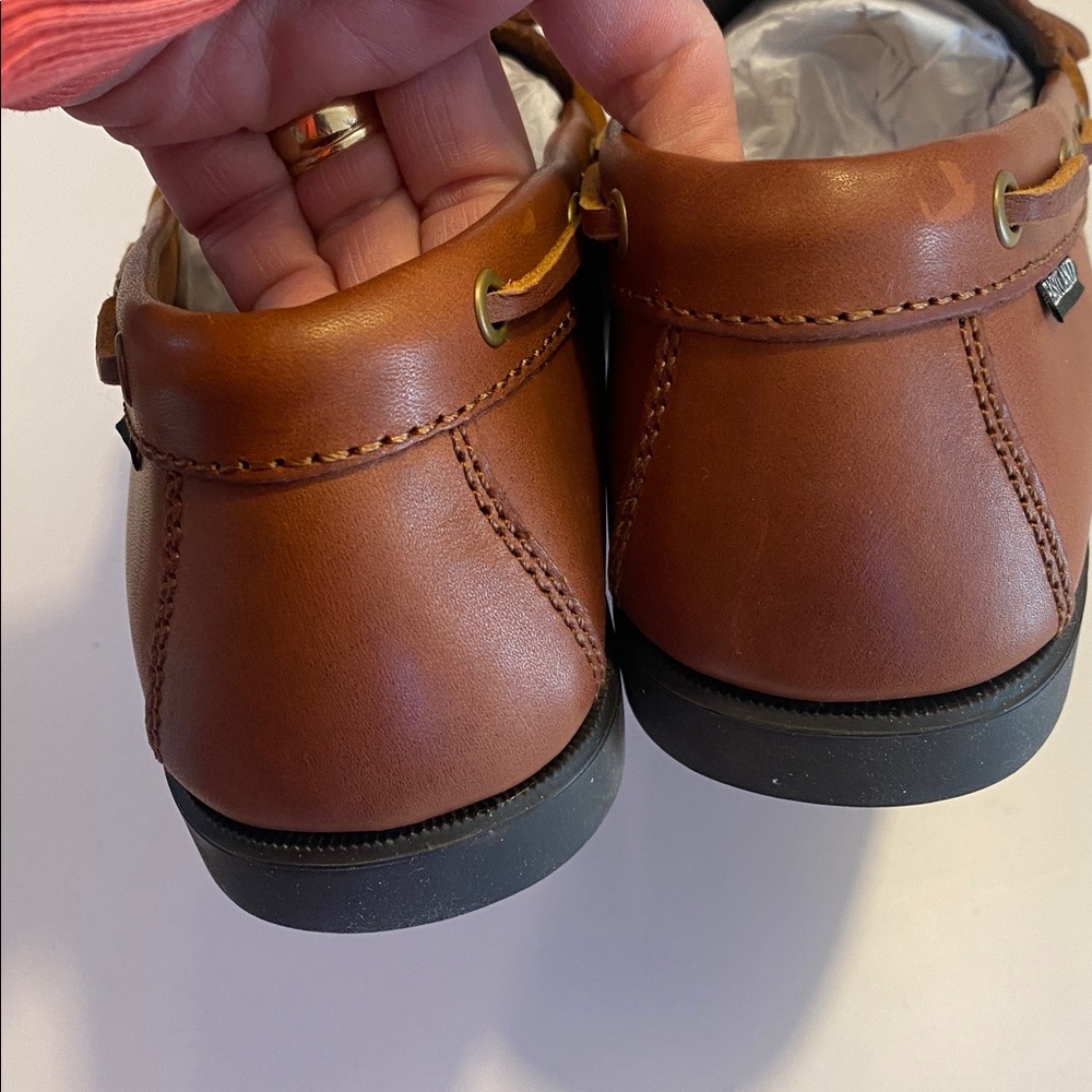 Eastland Men's Yarmouth Tan Leather Boat Shoes Sz 9D.  NWOB.  Box19 - Picture 3 of 8